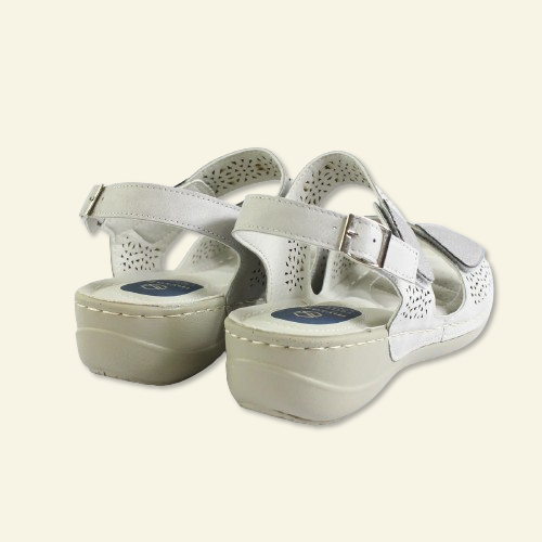 SANDALIA MYSOFT CONFORT CON VELCROS PLATA