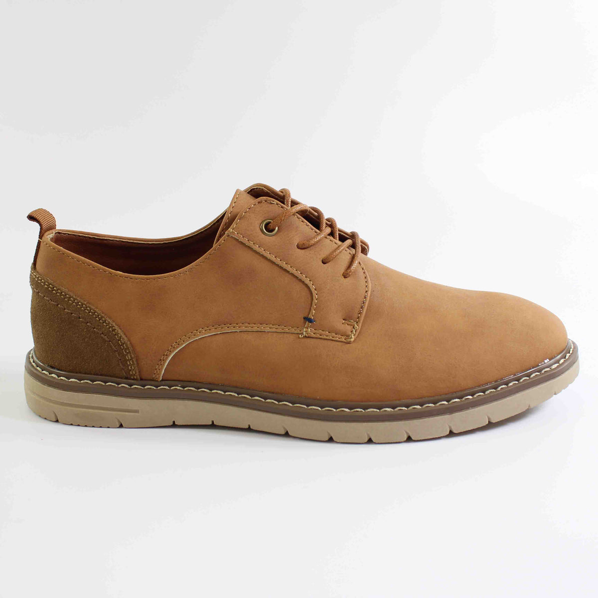 ZAPATO HOMBRE CASUAL CON CORDONES CAMEL