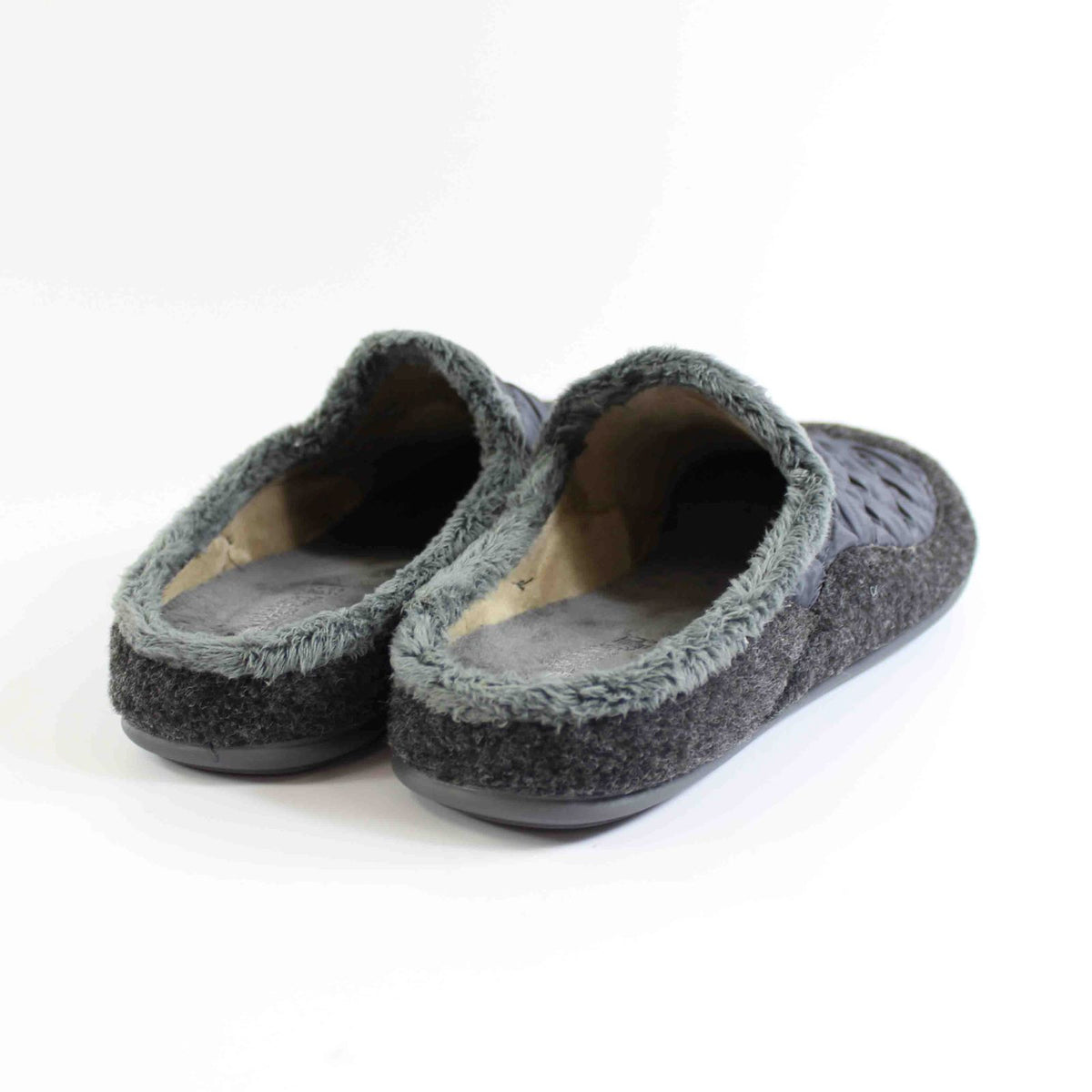 PANTUFLA  MATERIAL ACOLCHADO VULCABICHA GRIS