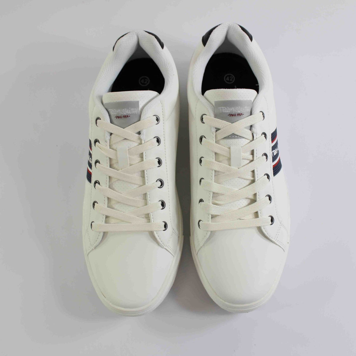 DEPORTIVA JUVENIL CON CORDONES BLANCO