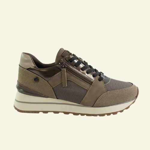 DEPORTIVA XTI CON CREMALLERA LATERAL TAUPE