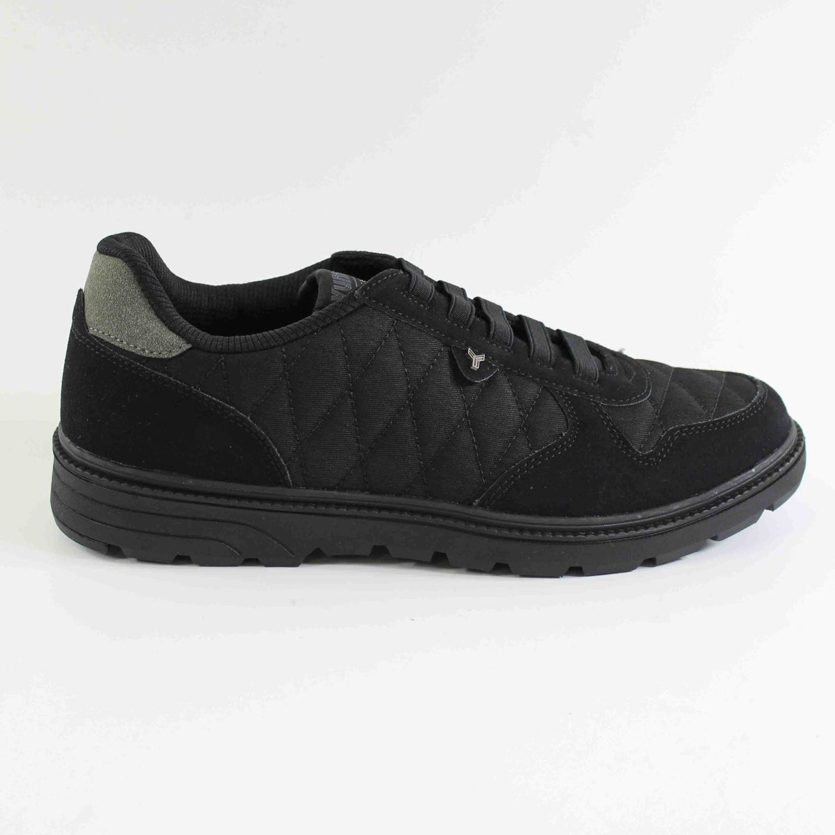 DEPORTIVO YUMAS CORDONES ELASTICOS NEGRO