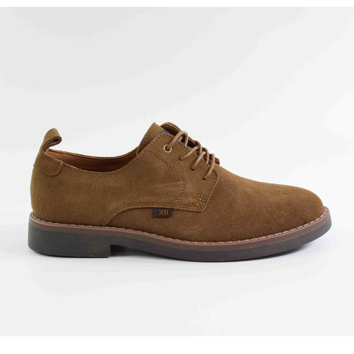 ZAPATO XTI SERRAJE CON CORDONES CAMEL