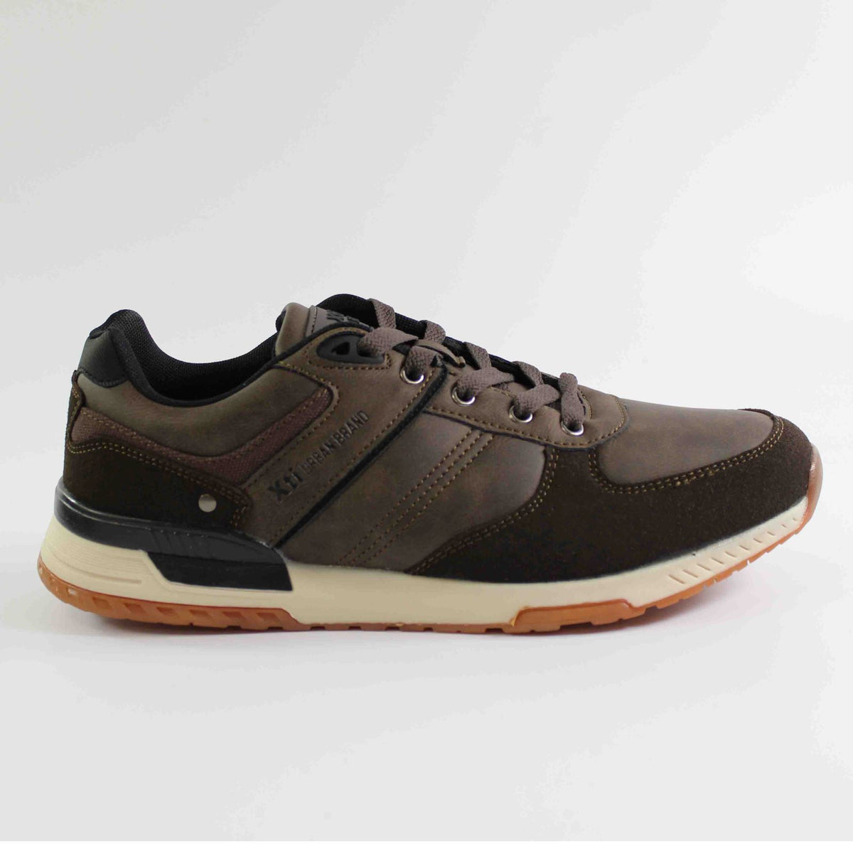 ZAPATO CASUAL XTI CON CORDONES MARRON