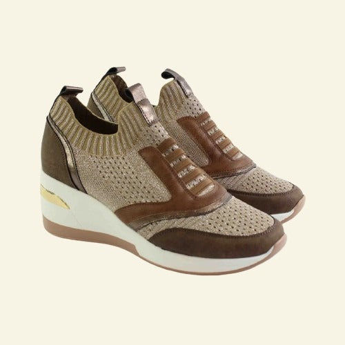 ESPORTIVA FOXY UP AMB CUNYA ADORN METALL CUIR