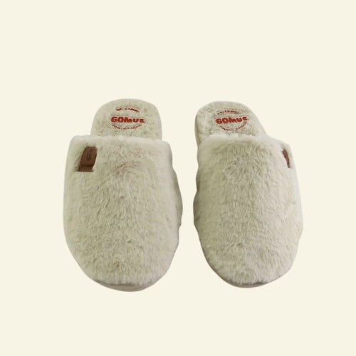 PANTUFLA BASICA CON PELO BEIG