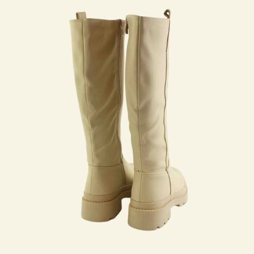 BOTA FOXY UP CAÑA ALTA MATERIAL NEOPRENO BEIG