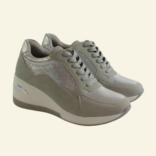 ESPORTIVA AMB CORDONS CUNYA DET. METALL GRIS