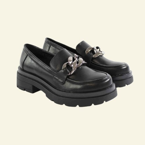 MOCASÍ FOXY UP ADORN CADENA PLOM NEGRE