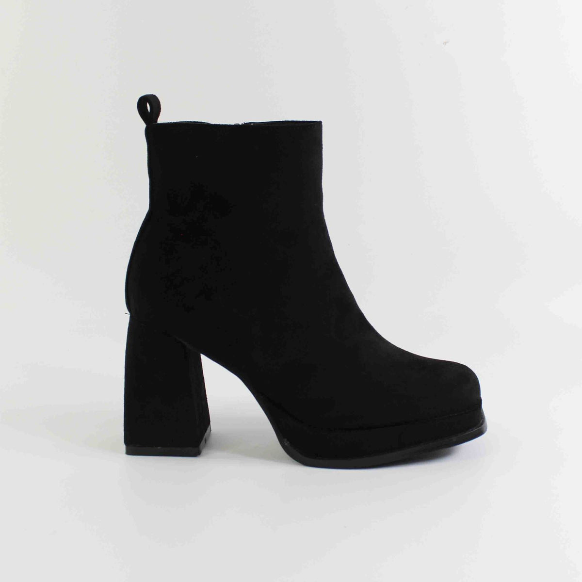 BOTÍN DE VESTIR FOXY UP CON TACÓN NEGRO SUEDE