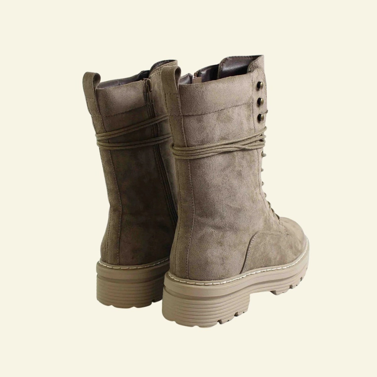 BOTA FOXY UP PLANA CON CORDONES TAUPE